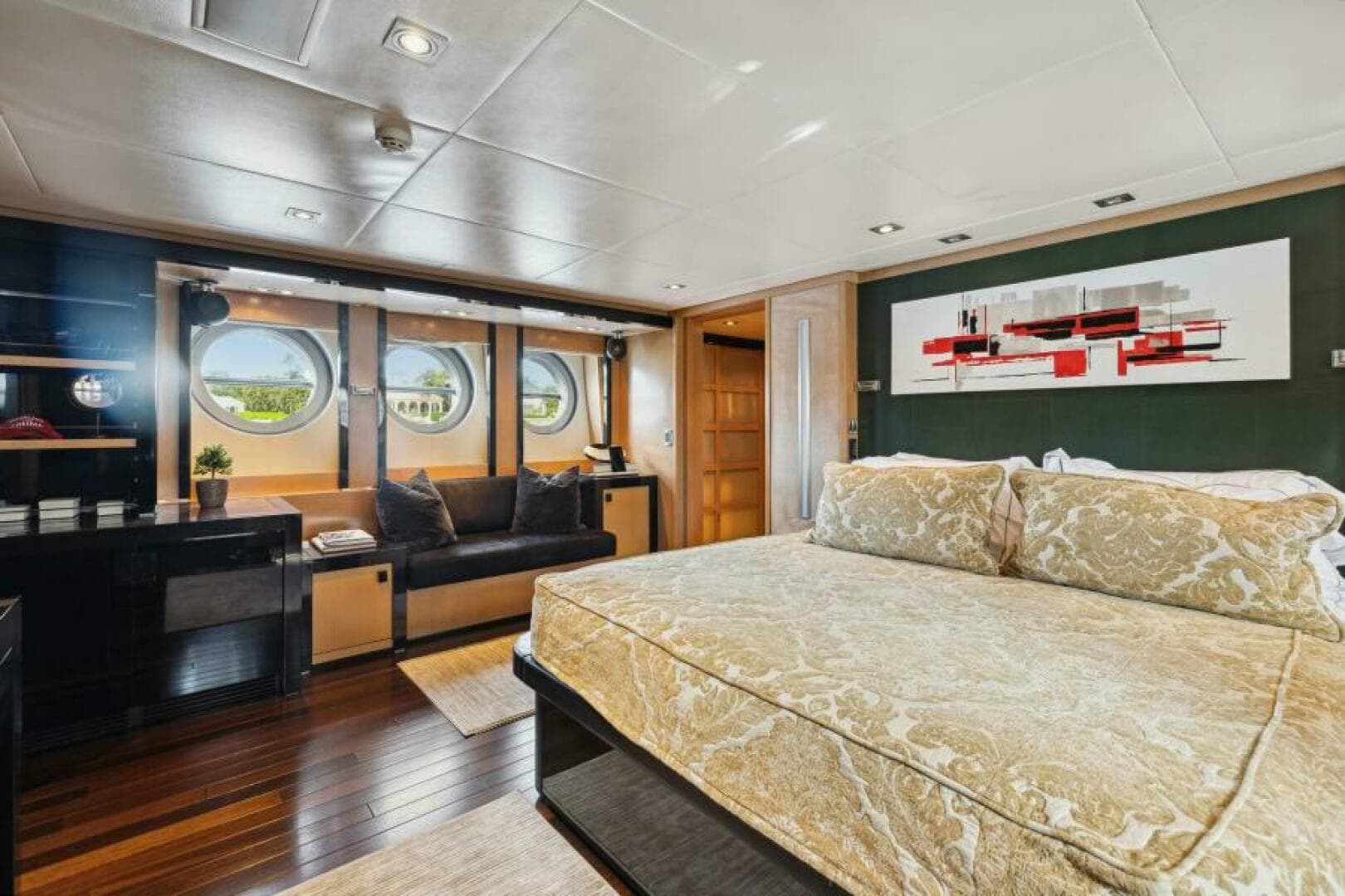 2008 Palmer Johnson 124 Sports Cruiser