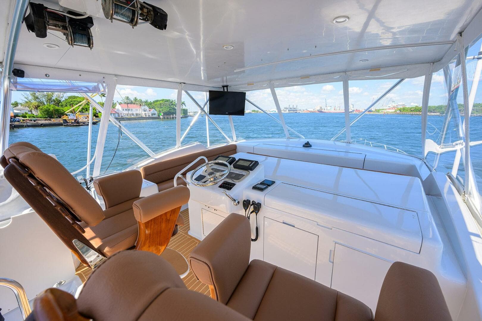 2001 Hatteras Convertible