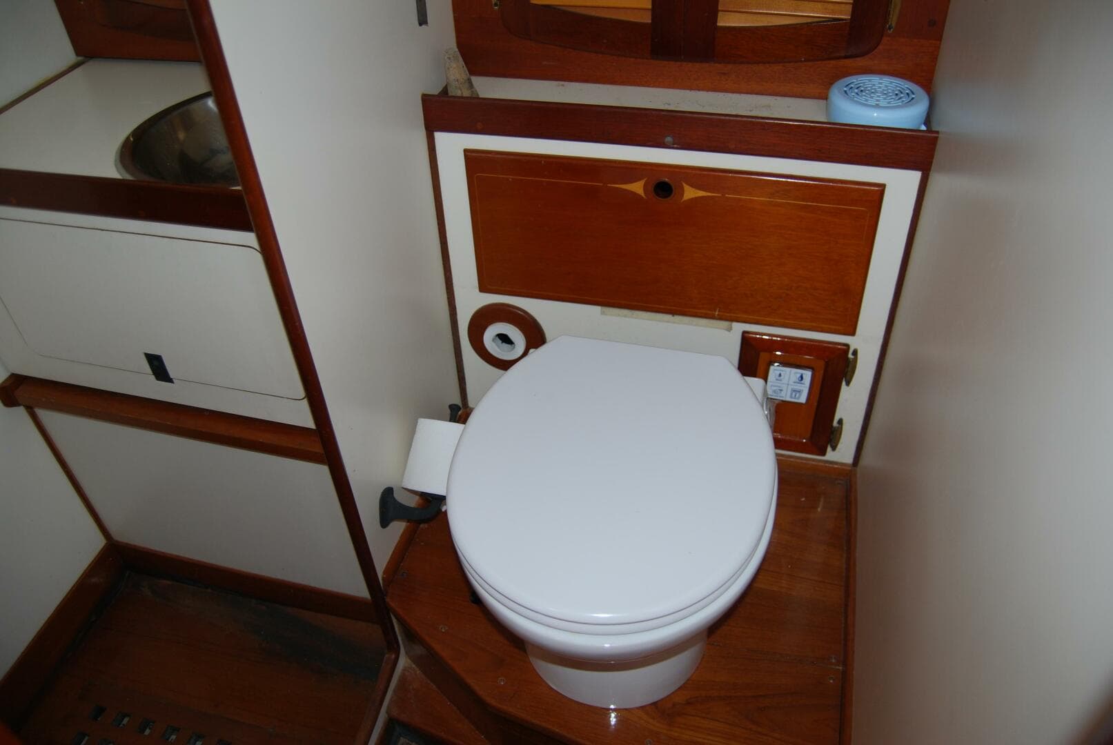 1983 Cherubini 44 Ketch