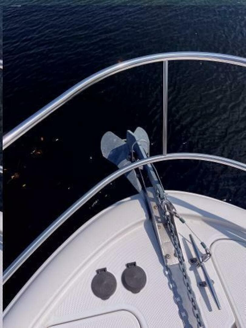 43 Meridian Sedan 411 - 