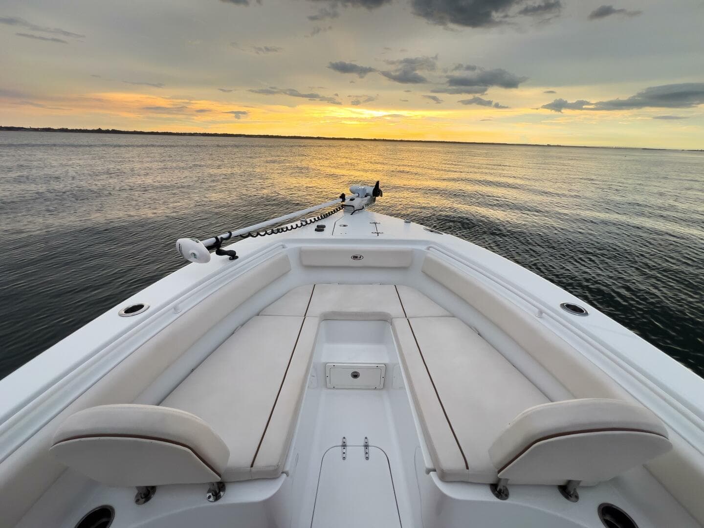 Sea Hunt 25 Gamefish - Forward Seating