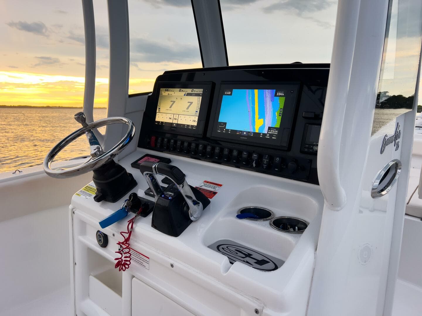 Sea Hunt 25 Gamefish - Electronics