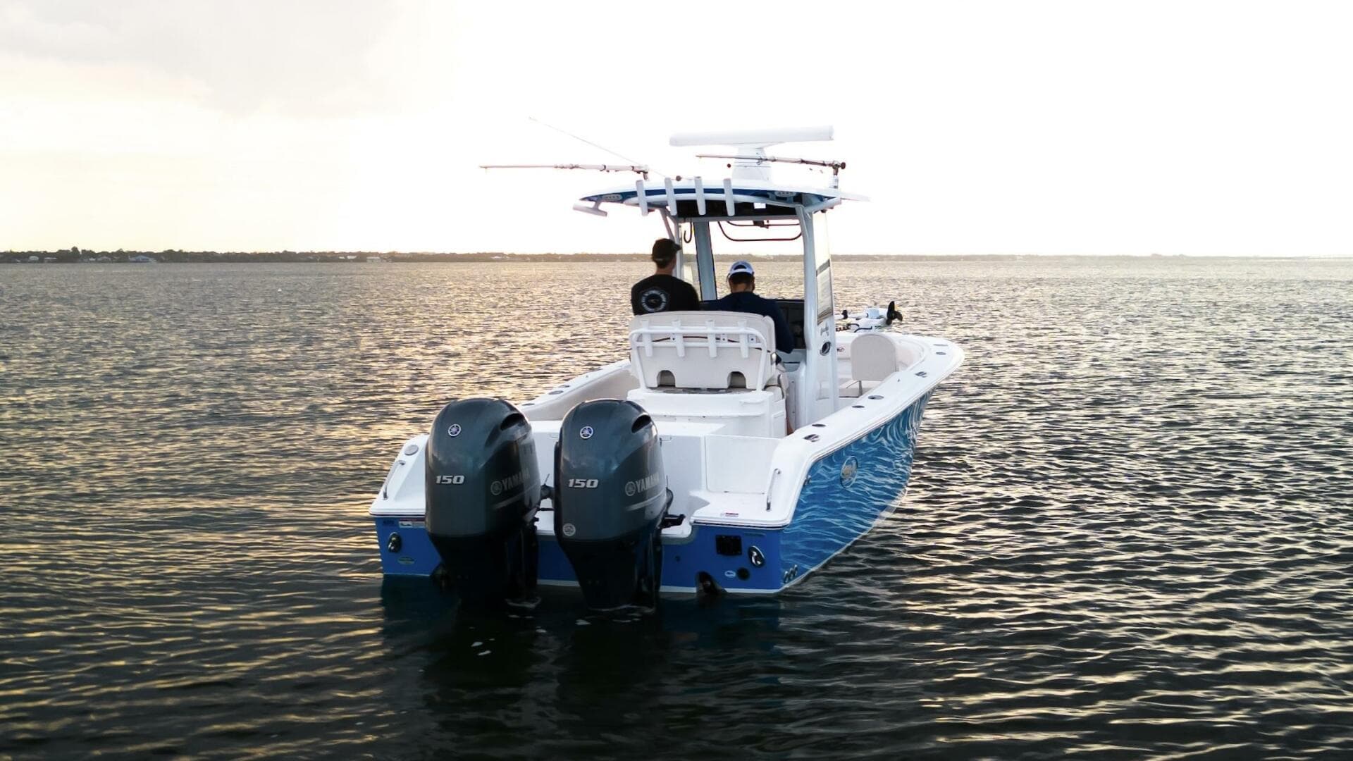 Sea Hunt 25 Gamefish - Aft Profile