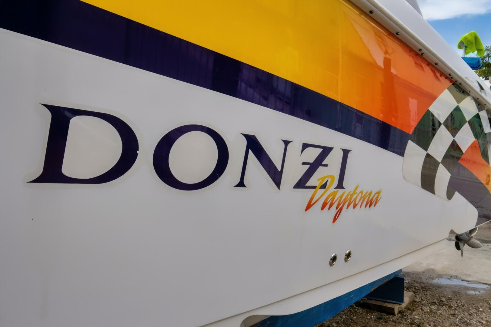 2005 Donzi 35 ZF Open