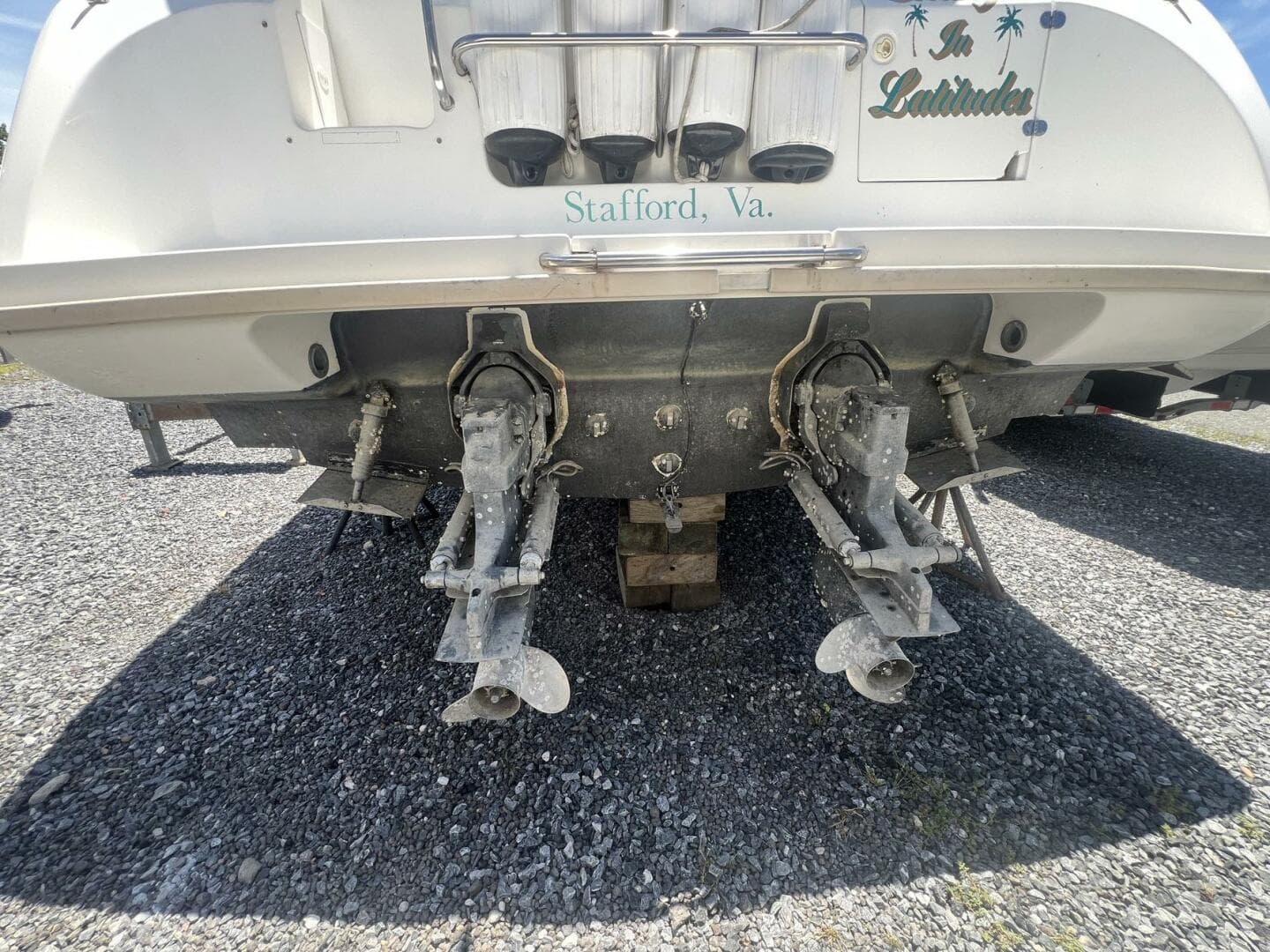 1996 Silverton 310 Express