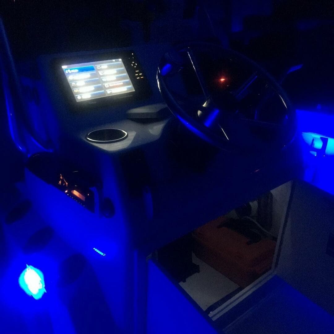 2009 Sailfish 1900 BB Bay Boat