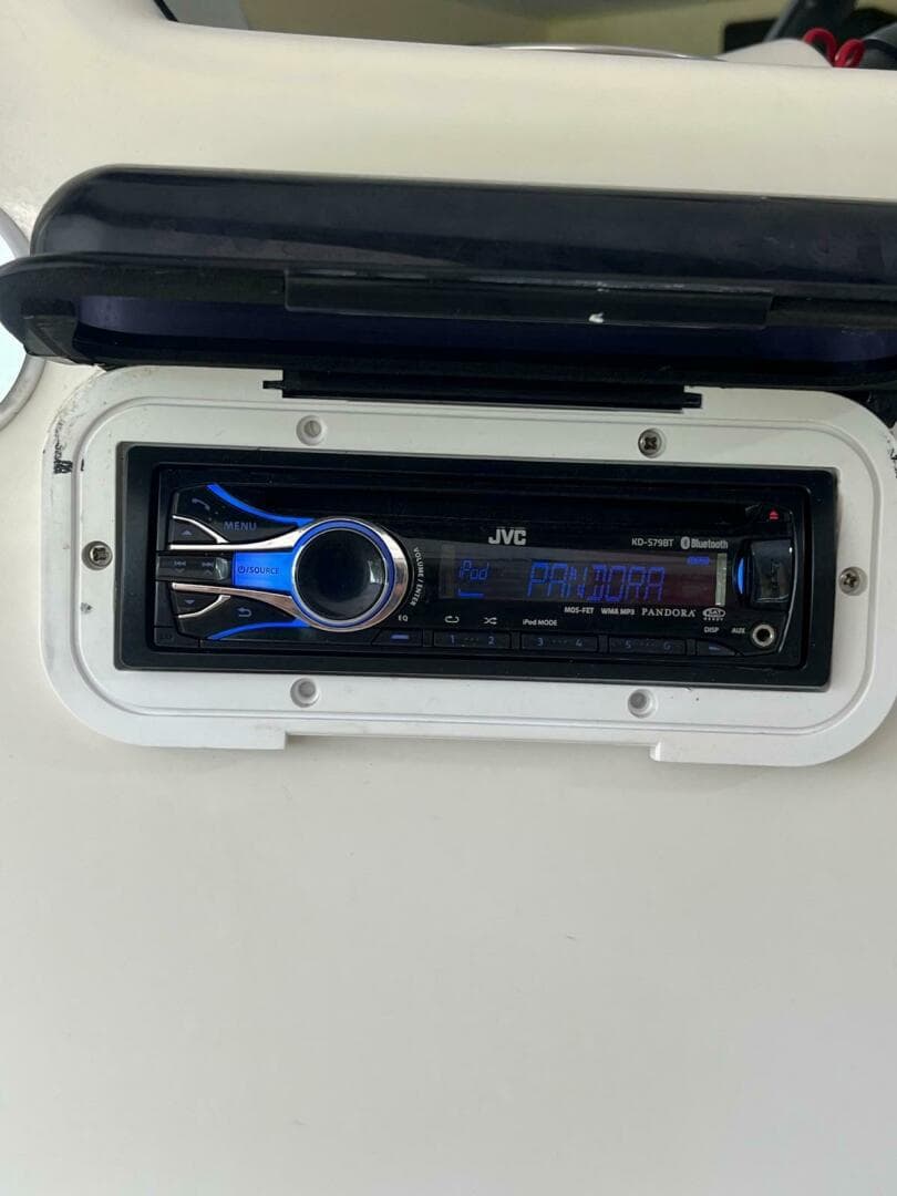 2009 Sailfish 1900 BB Bay Boat