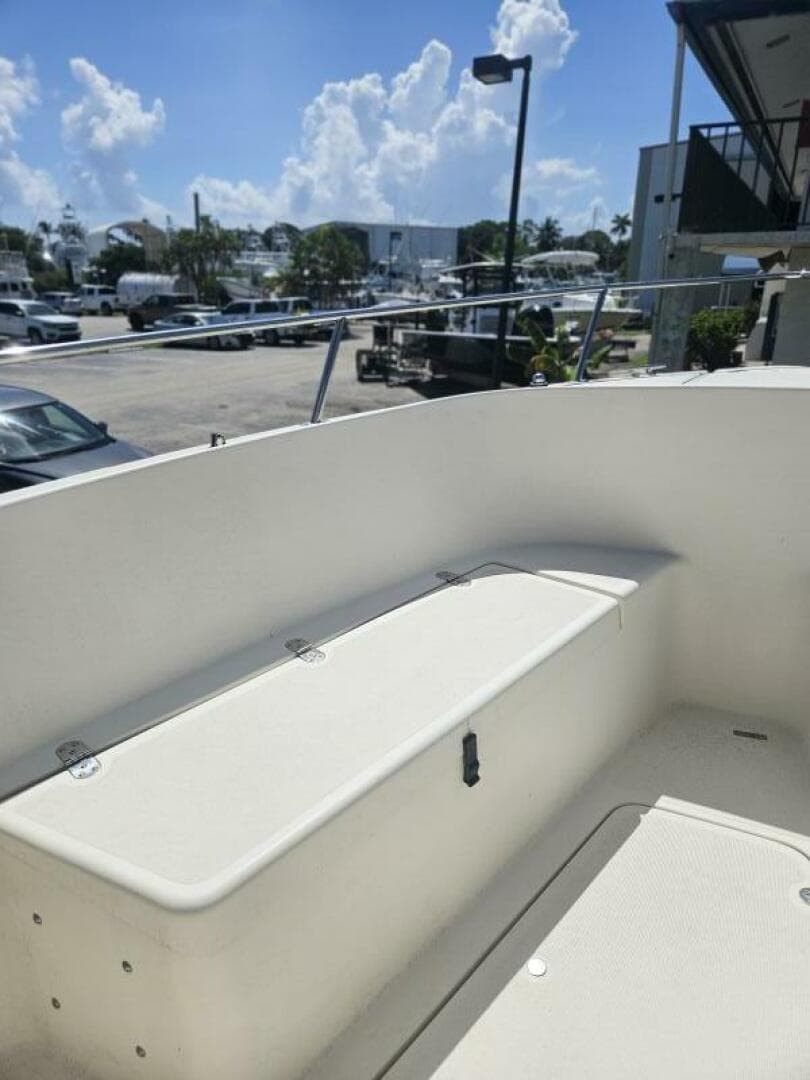 1995 Pursuit 2600 CC