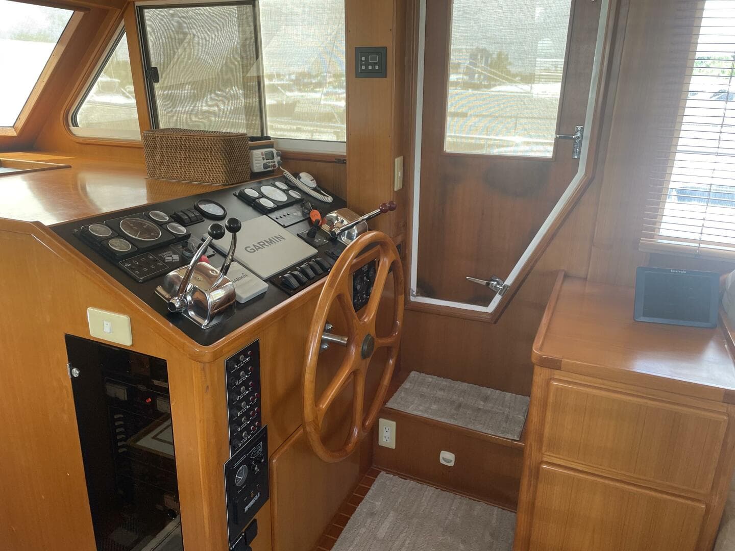 2002 Symbol 42 Sundeck