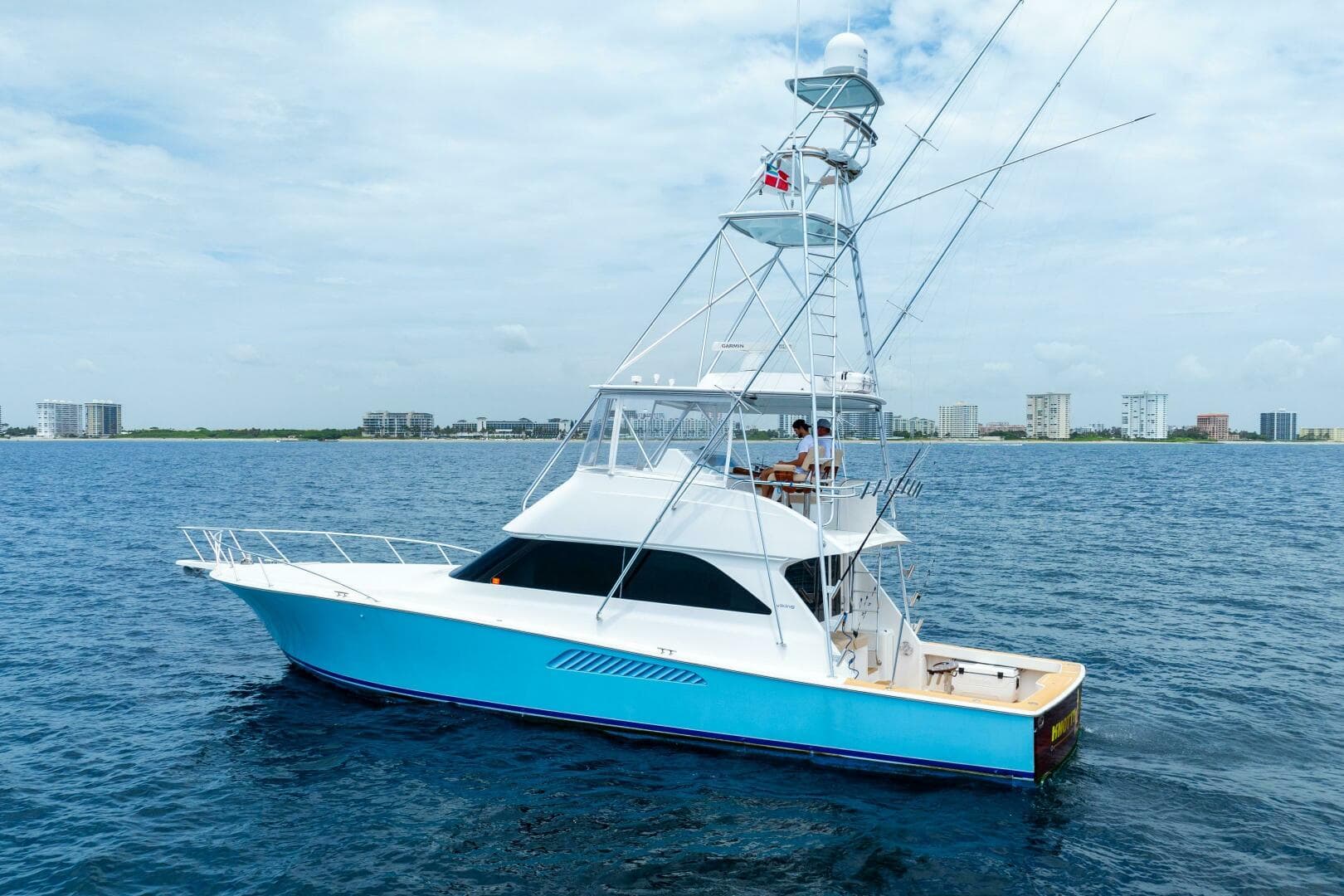 2005 Viking 52 Convertible
