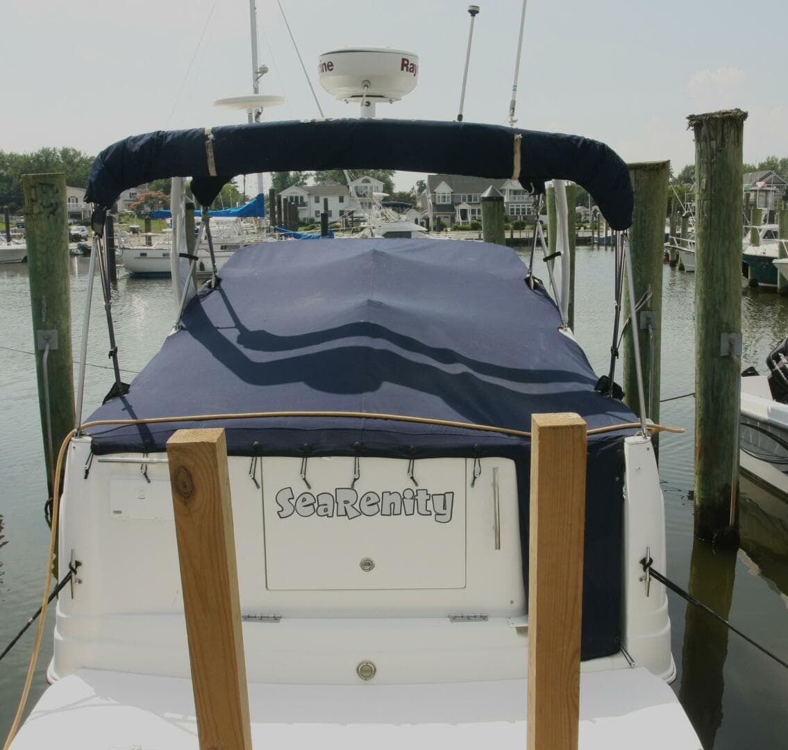 2006 Rinker 270 Fiesta Vee