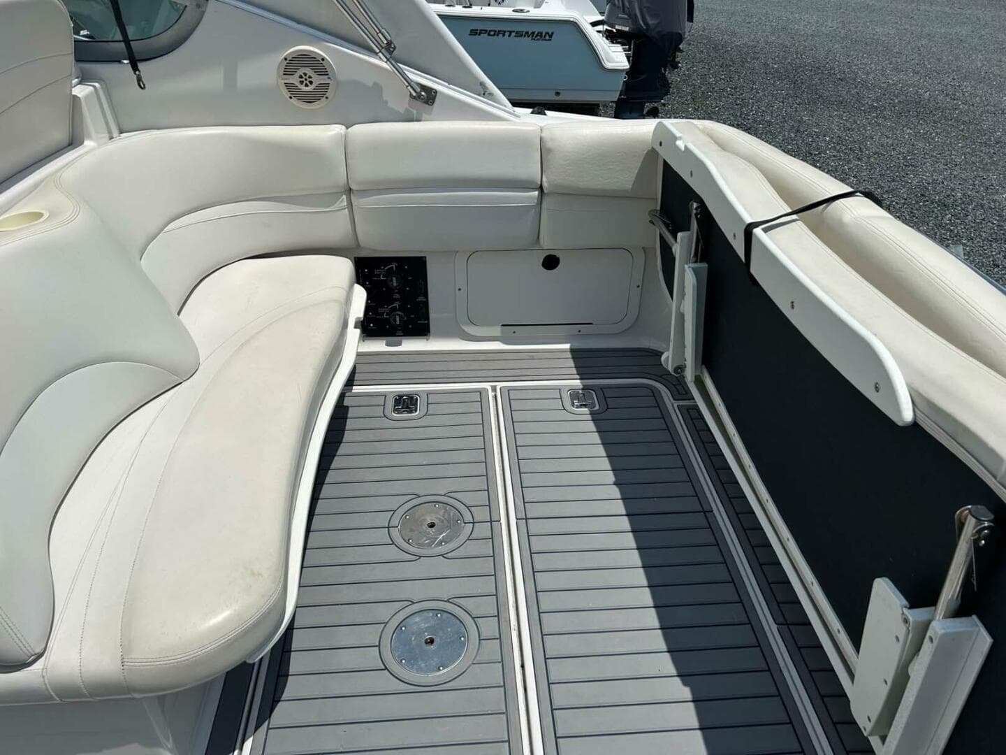 2001 Four Winns 328 Vista