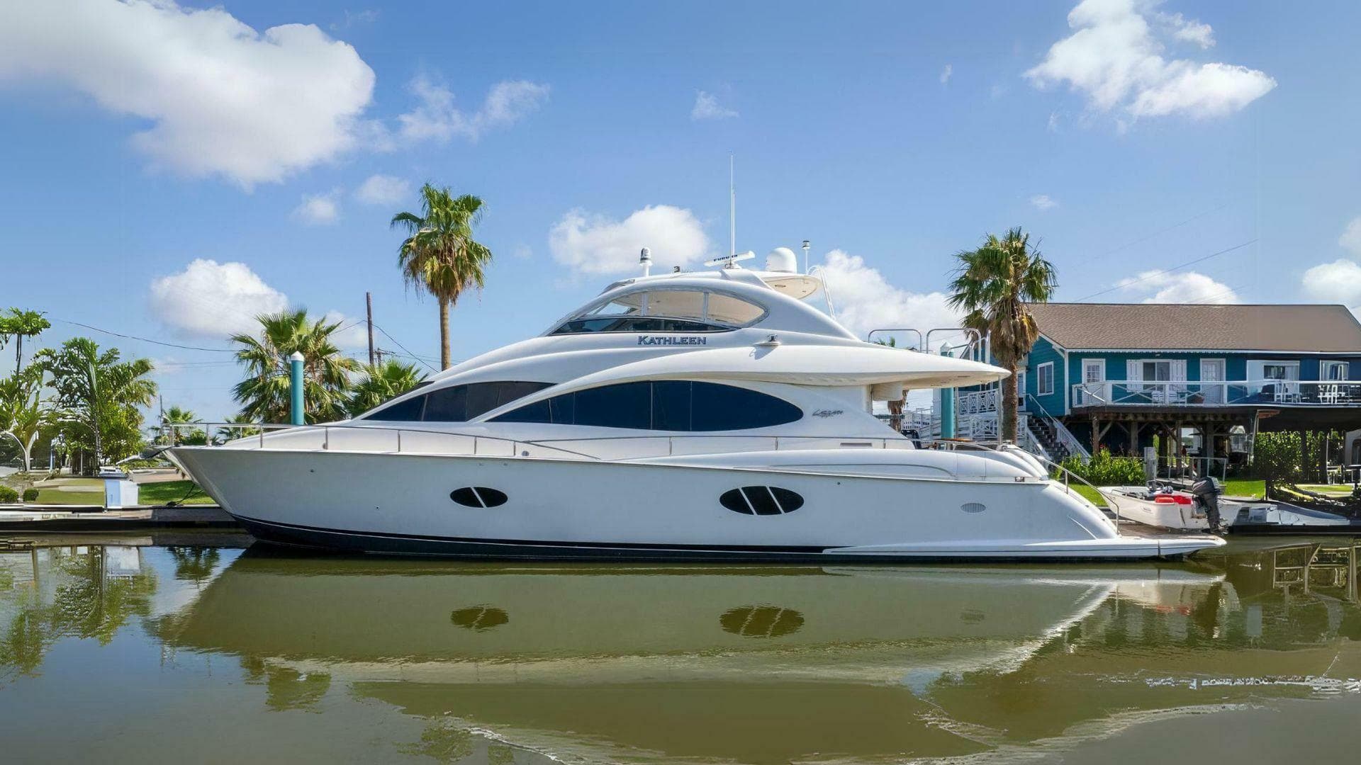 2007 Lazzara 74 Motor Yacht Kathleen