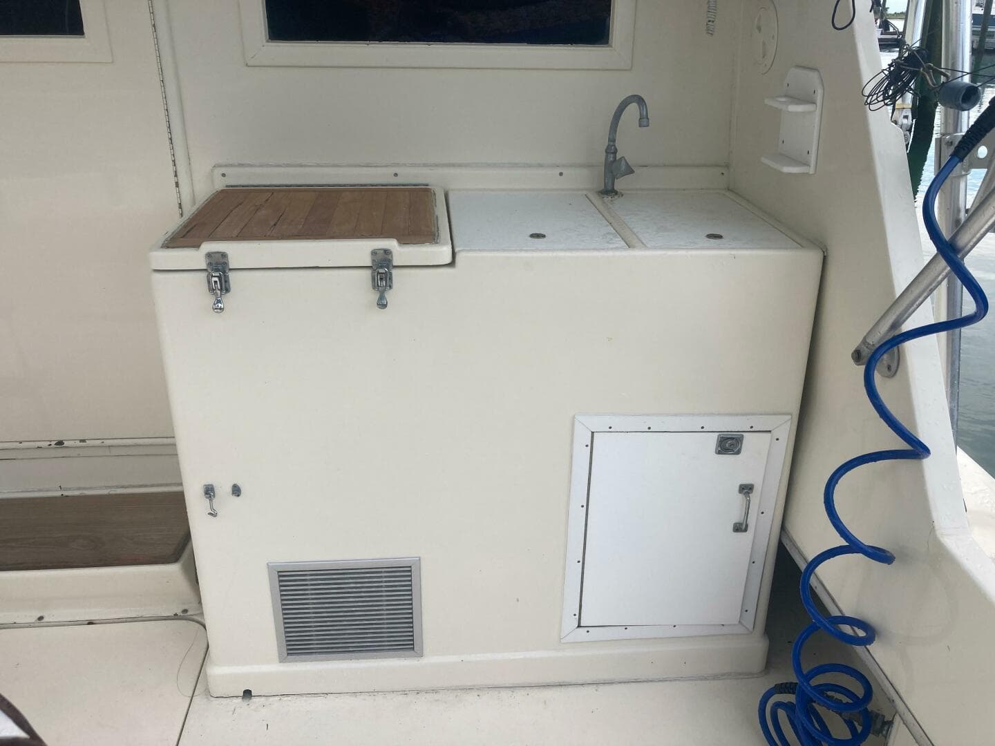 1983 Hatteras SportFish