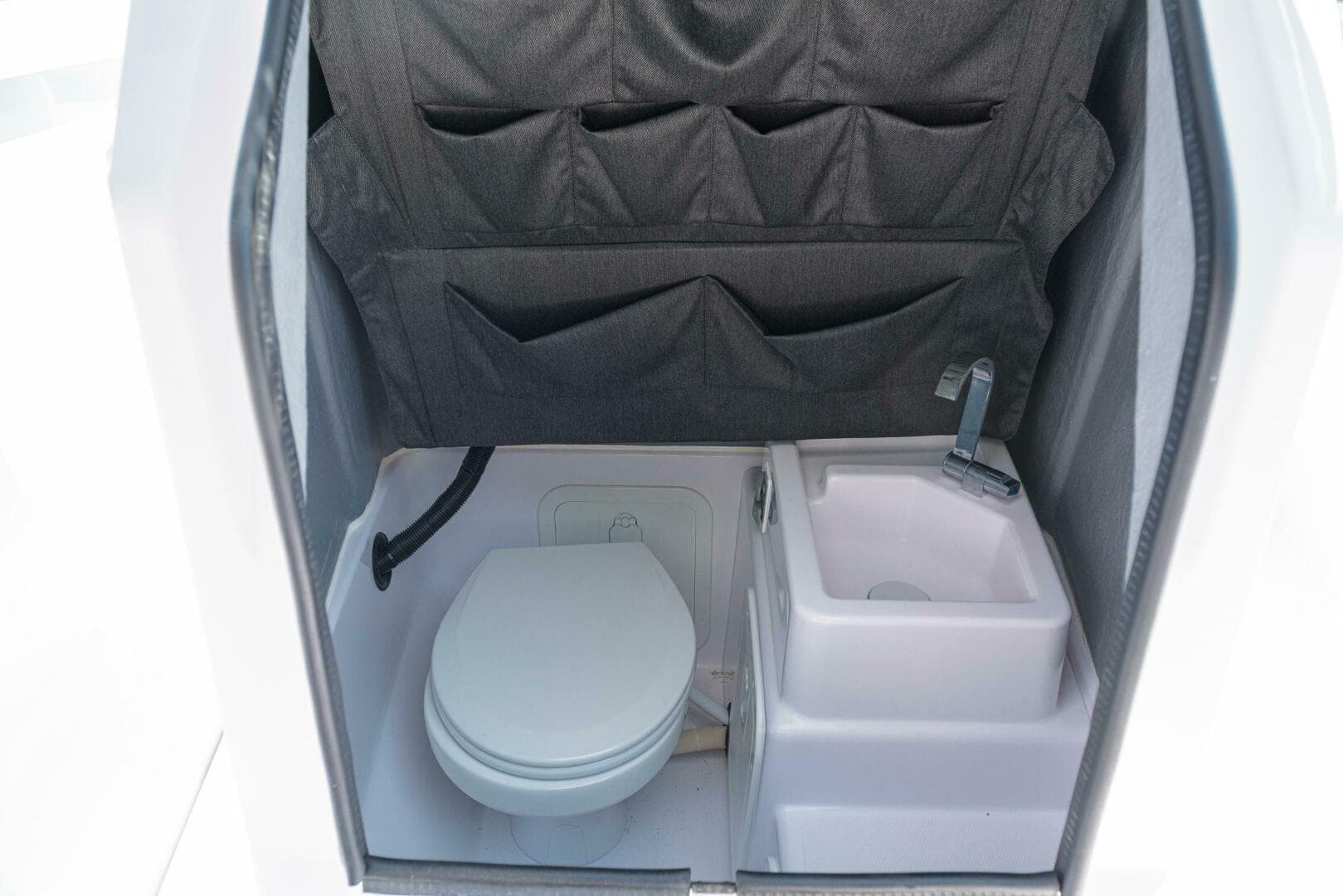 2021 Axopar 22 Spyder