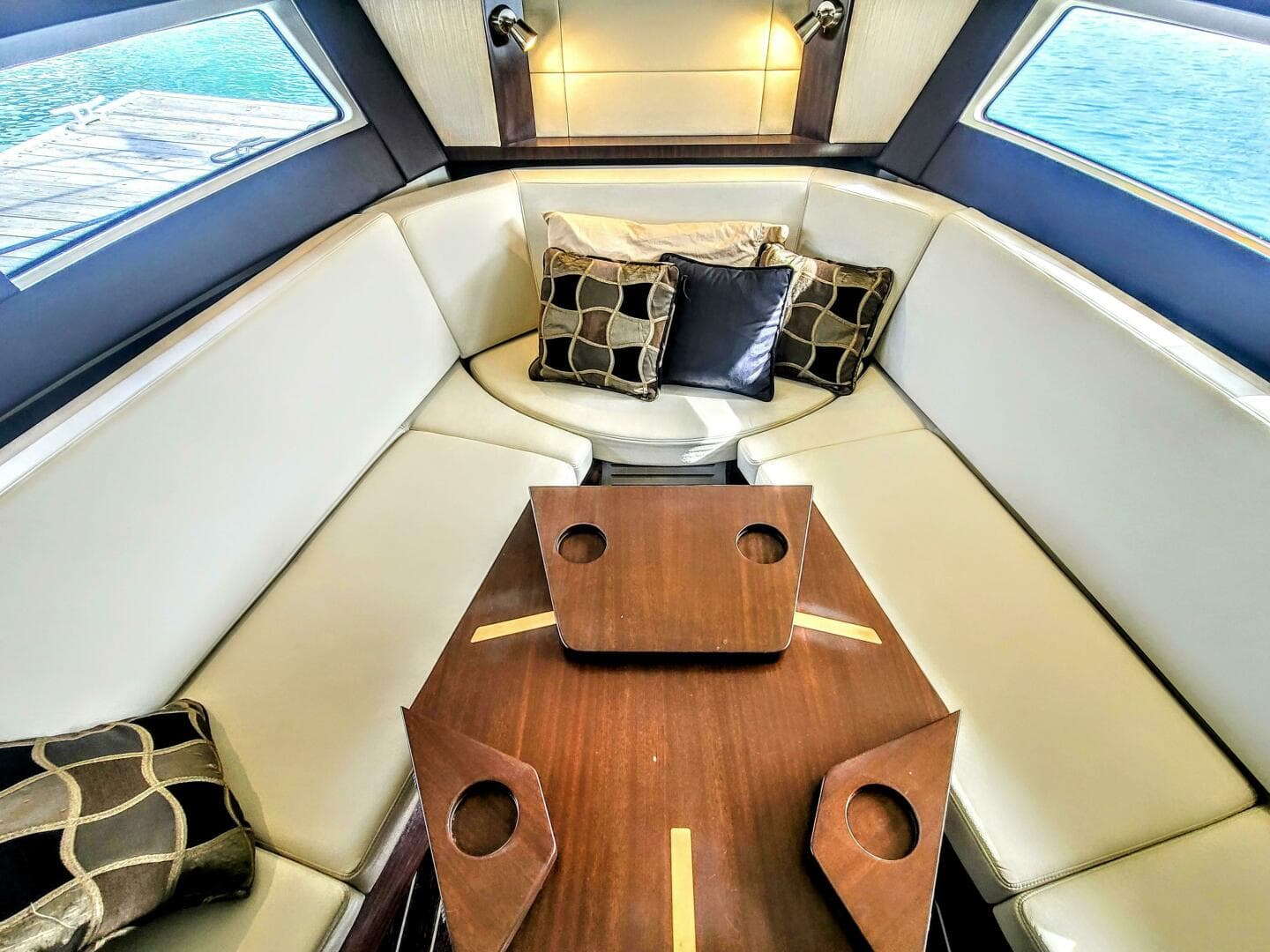 2017 Monterey 360 Sport Coupe