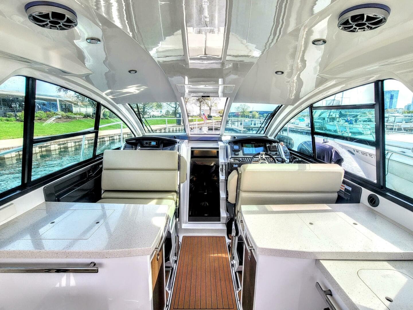 2017 Monterey 360 Sport Coupe