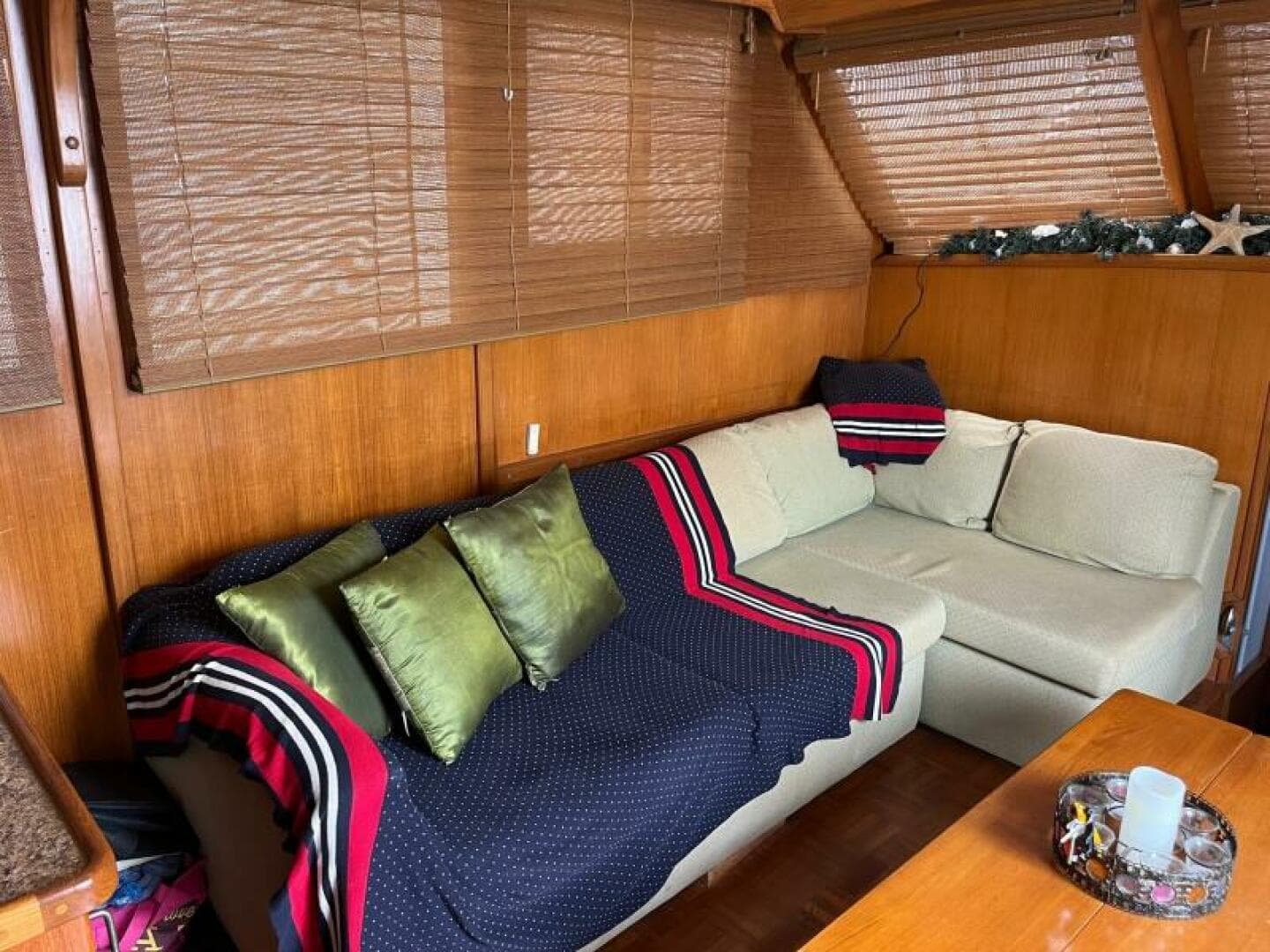 1988 CHB 46 Motor Yacht