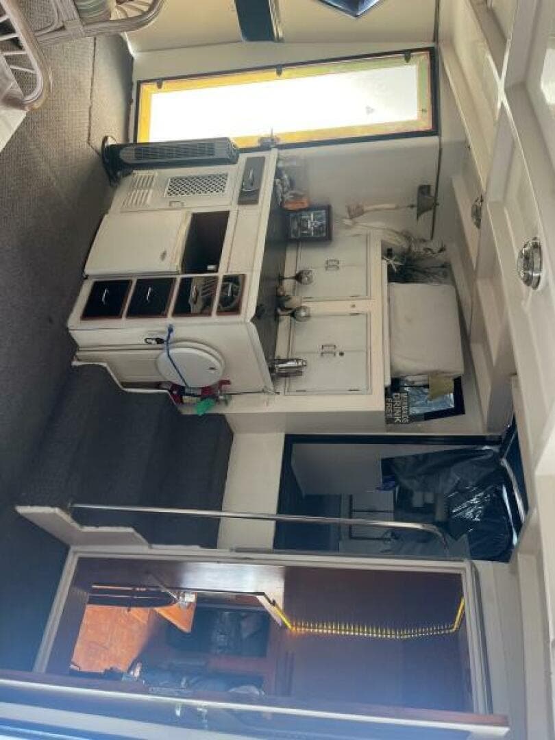 1988 CHB 46 Motor Yacht