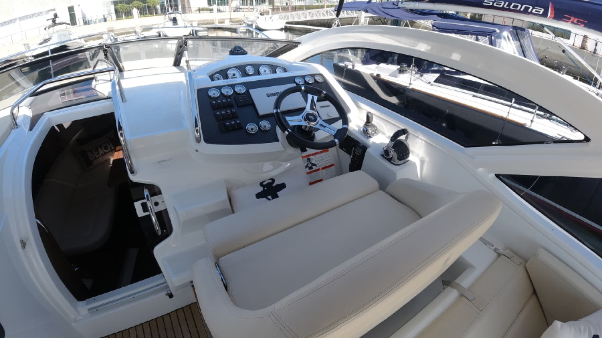 2016 Beneteau Gran Turismo 35