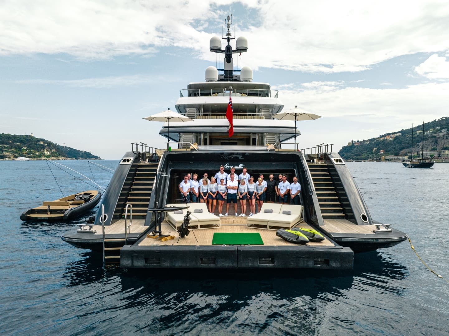 Loon 221' Beack Club and Swim Platform 