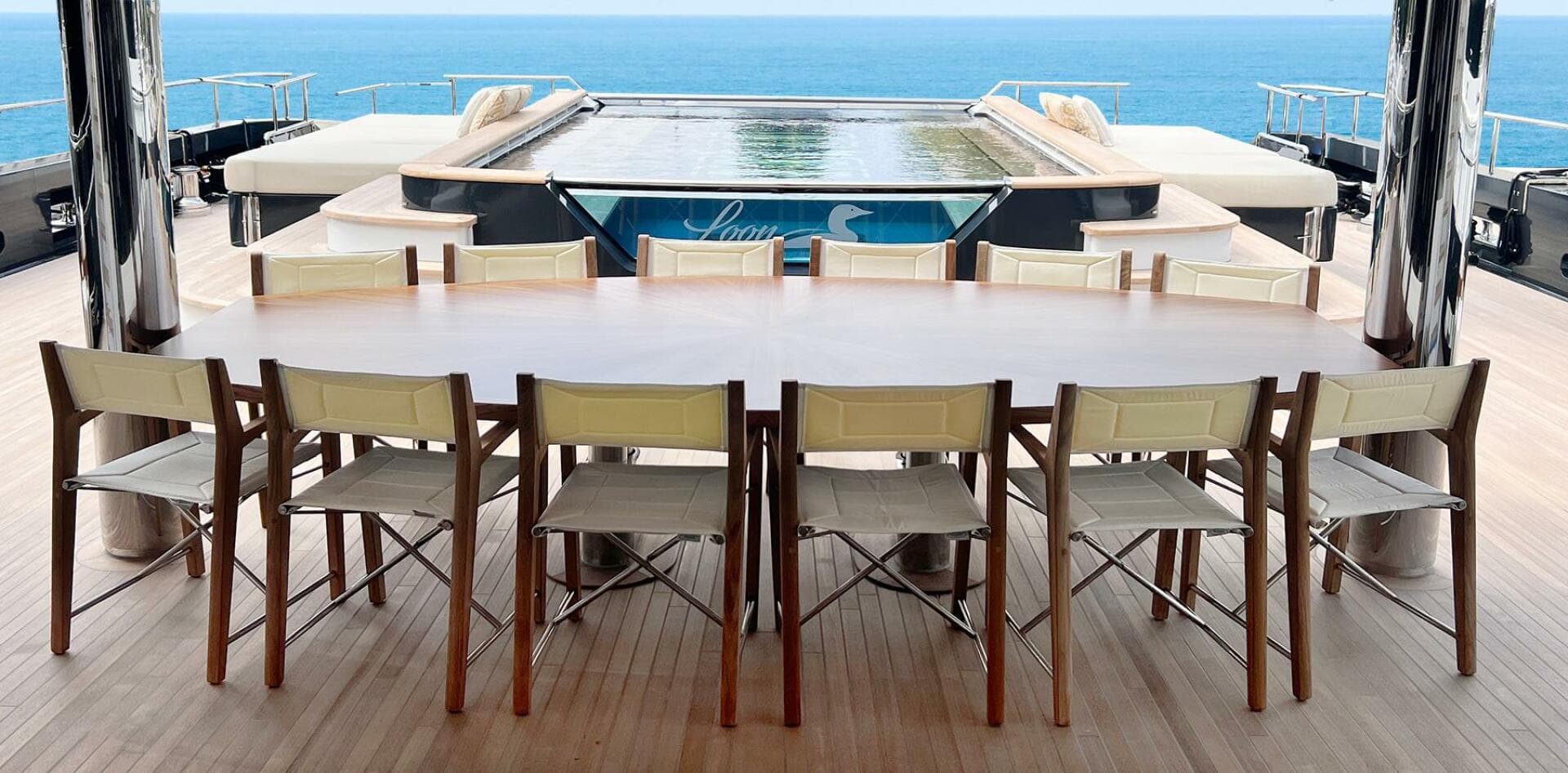 Loon 221' Main Aft Dining Deck Dining