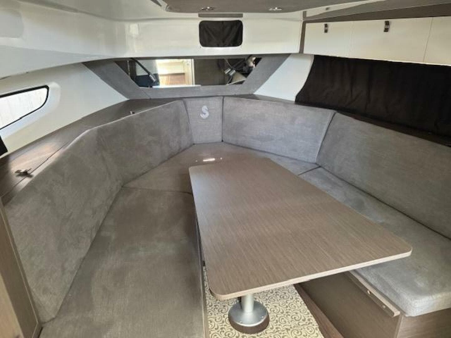 2022 Beneteau 32 Gran Turismo - FORTUNA