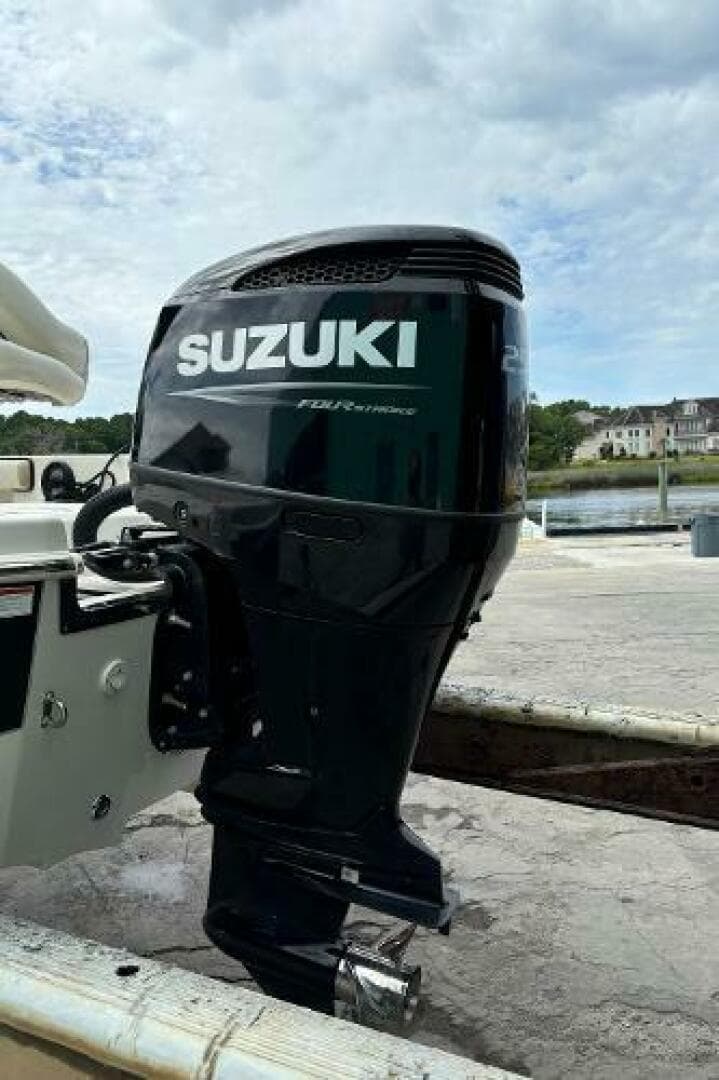 2021 Carolina Skiff 24 Ultra Elite