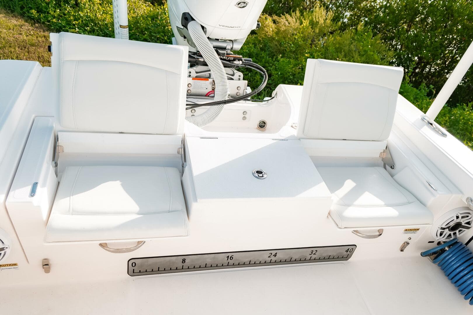 2022 Everglades 253CC