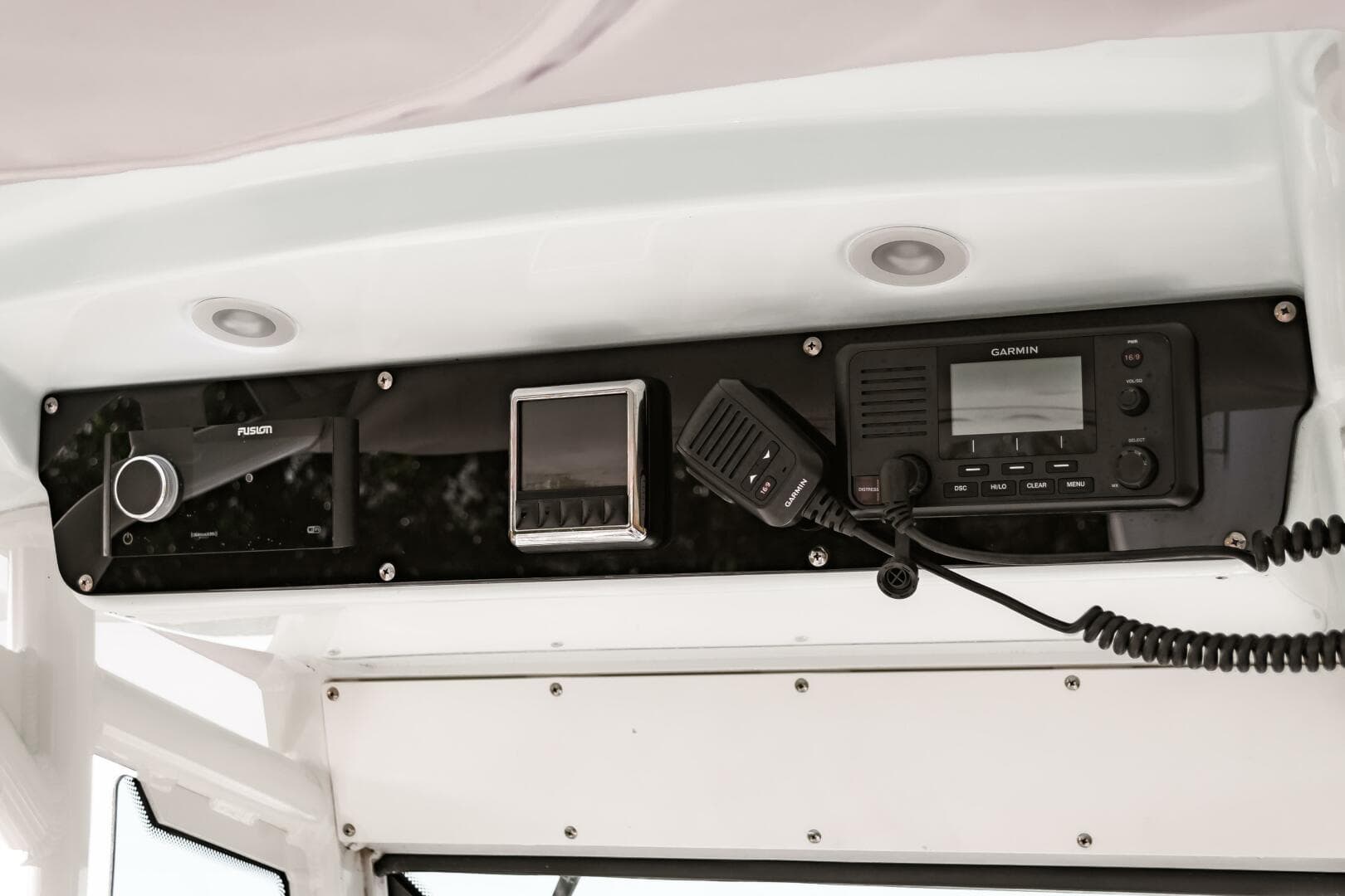 2022 Everglades 253CC