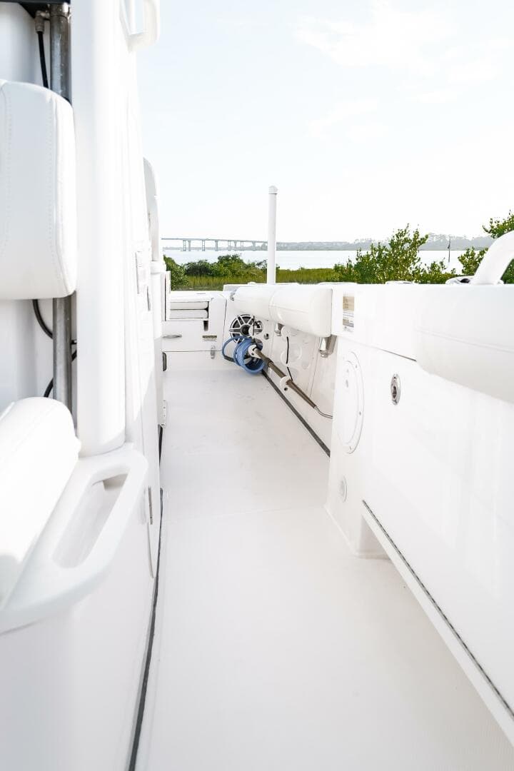 2022 Everglades 253CC