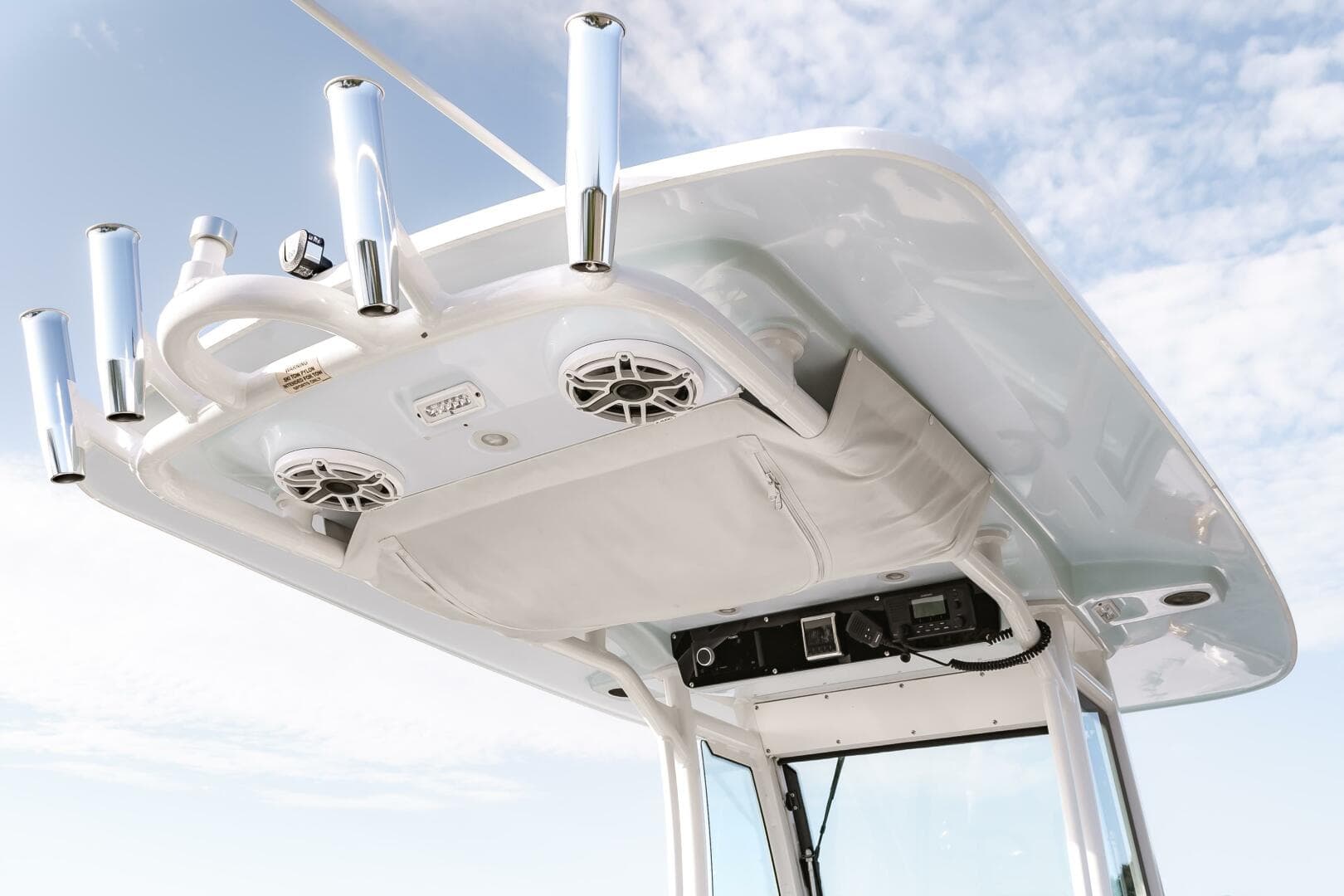 2022 Everglades 253CC