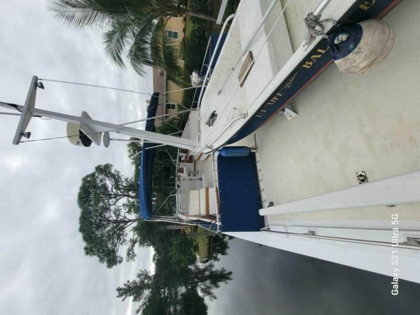 1987 Marine Trader Wide Body