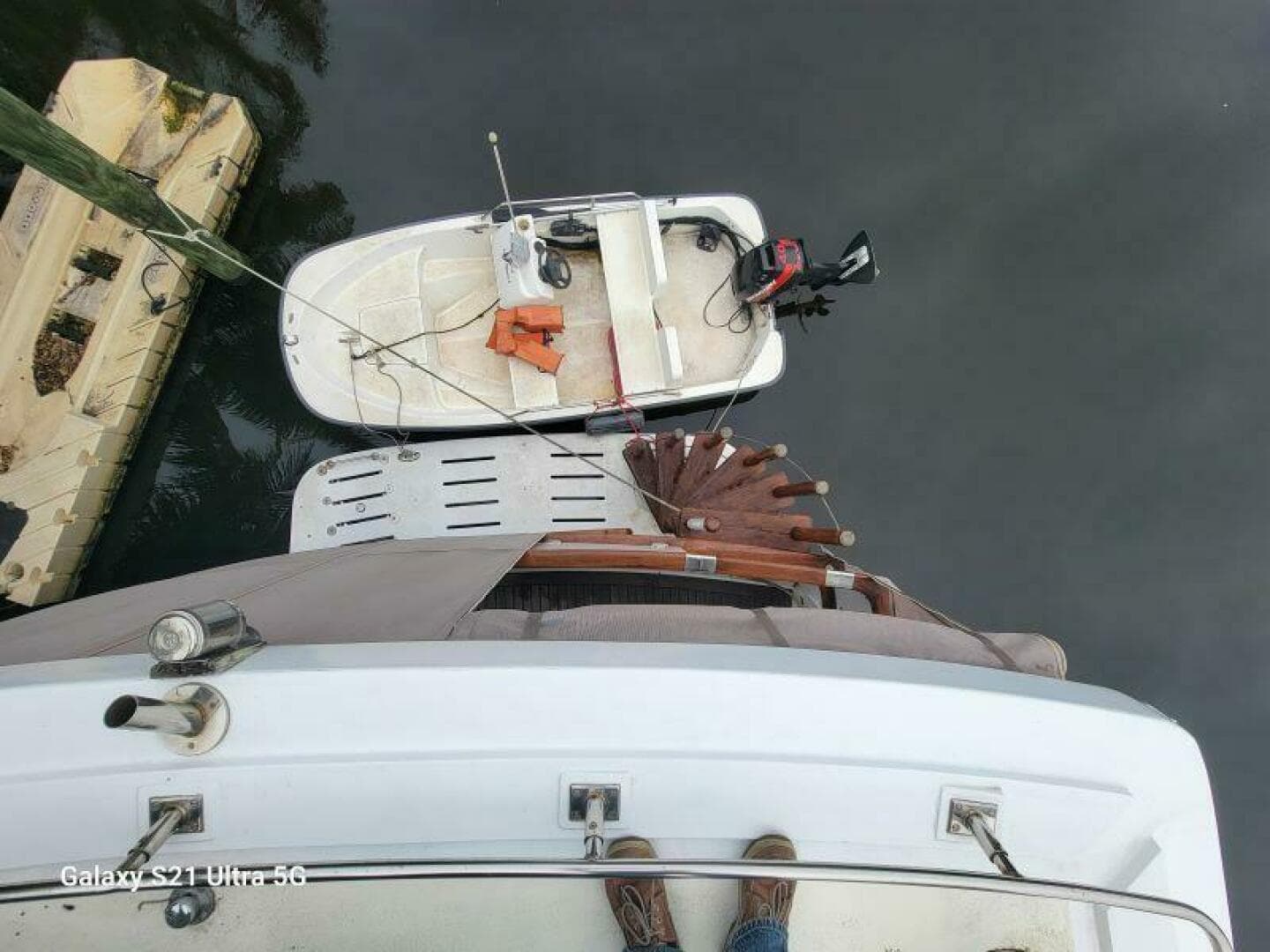 1987 Marine Trader Wide Body