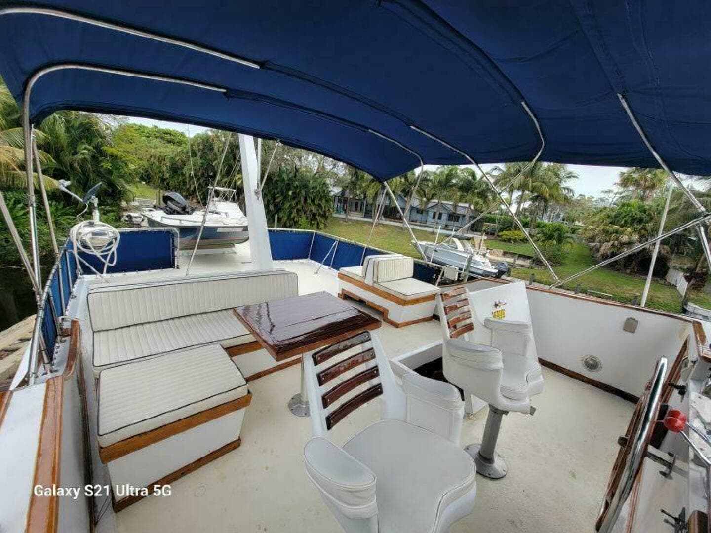 1987 Marine Trader Wide Body