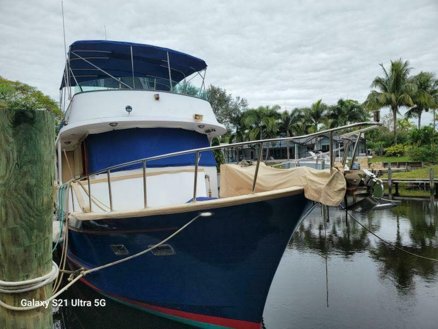 1987 Marine Trader Wide Body