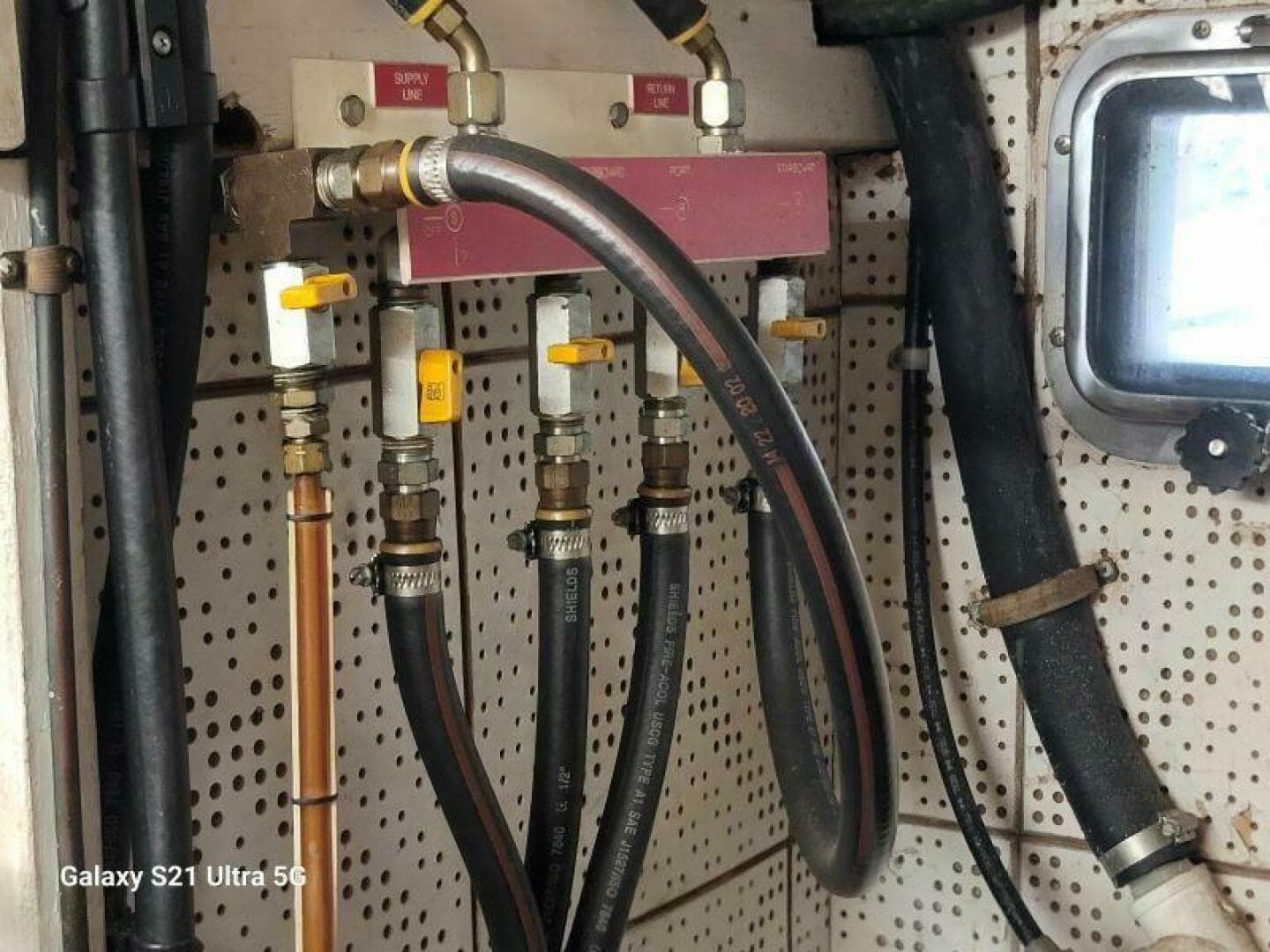 1987 Marine Trader Wide Body