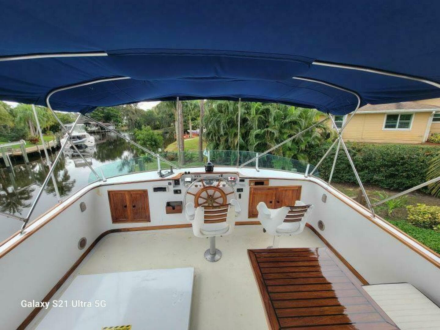 1987 Marine Trader Wide Body