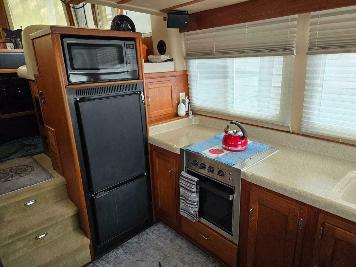 2003 American Tug 34