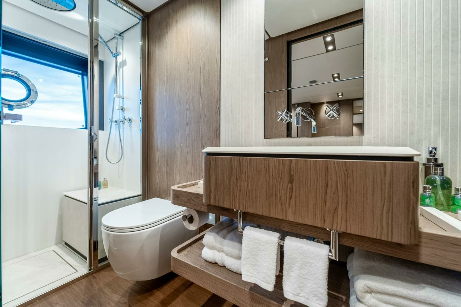 2023 Ferretti Yachts Ferretti 1000