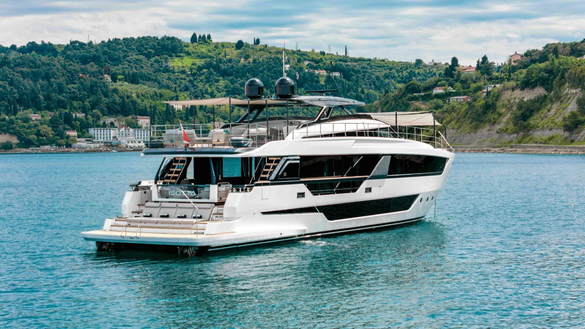 2023 Ferretti Yachts Ferretti 1000