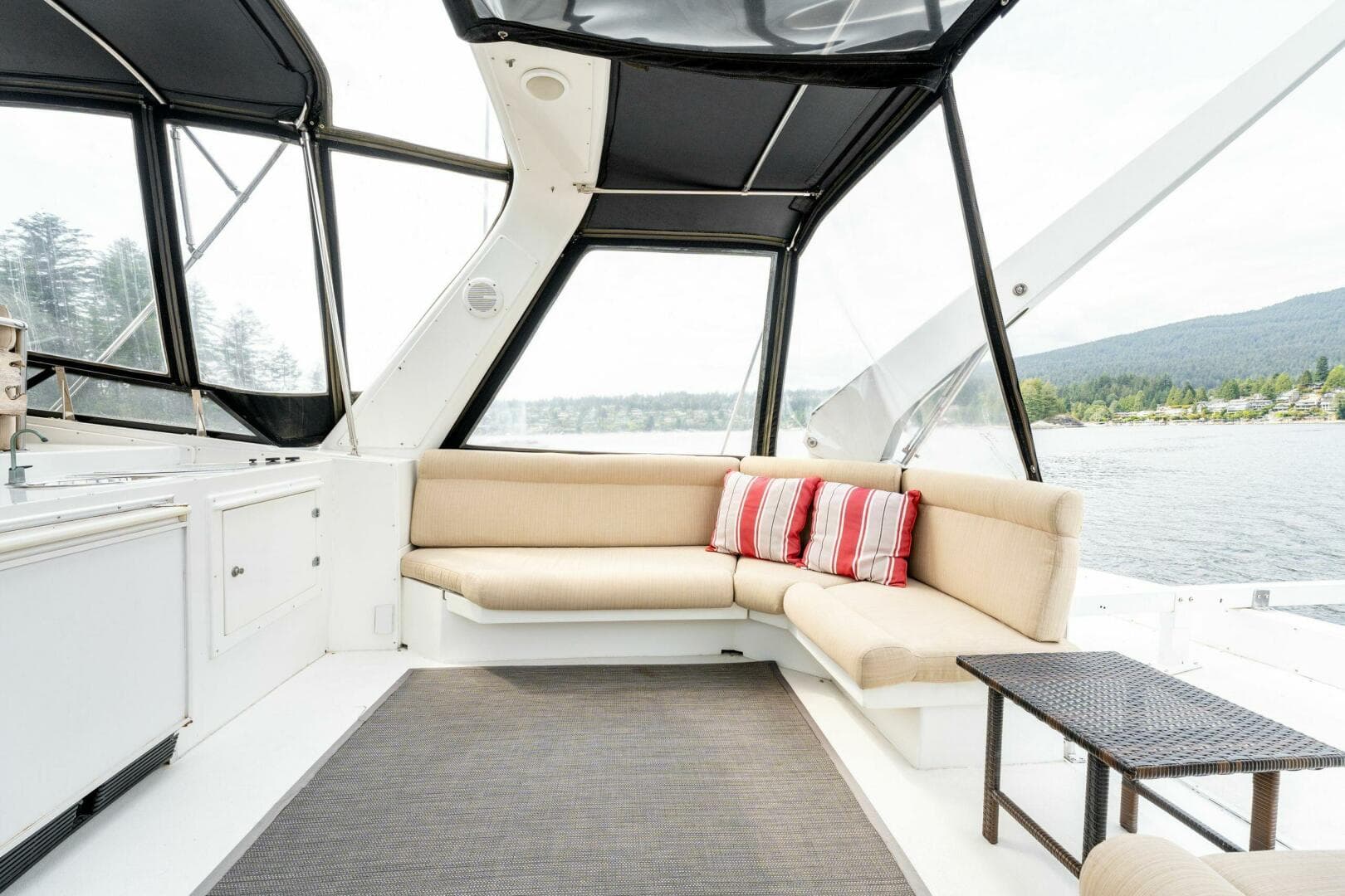 1997 Navigator Sundance 5600