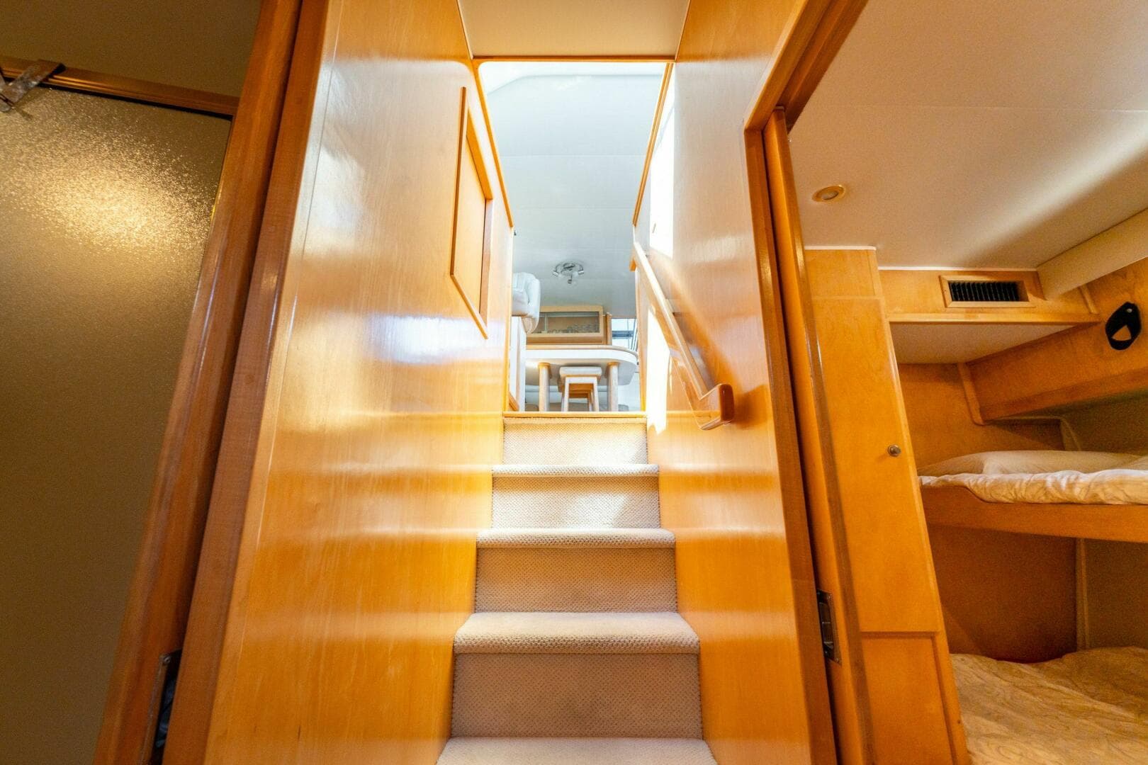 1997 Navigator Sundance 5600