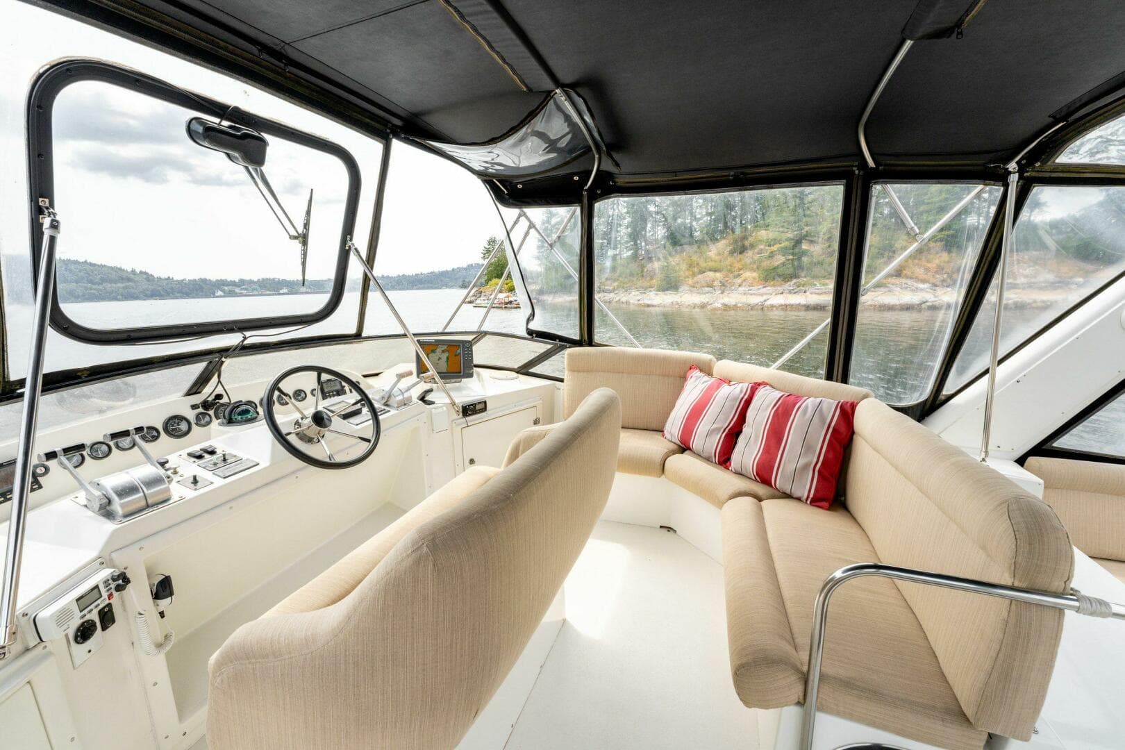 1997 Navigator Sundance 5600