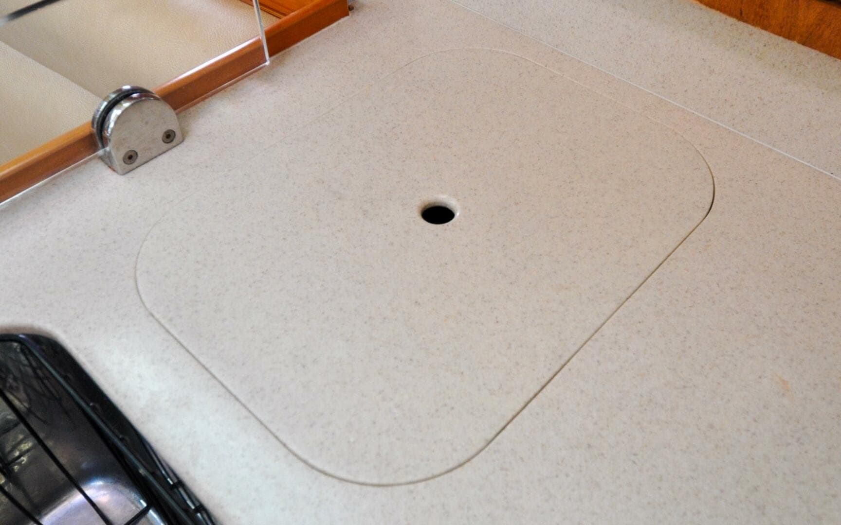 Hunter 45CC   Coralee   Offered For Sale680