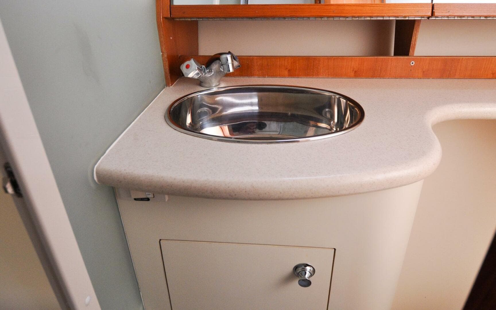 Hunter 45CC   Coralee   Offered For Sale643