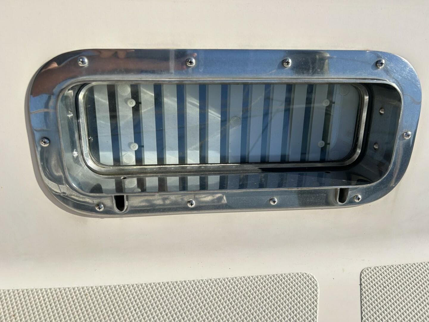 1995 Island Packet 40