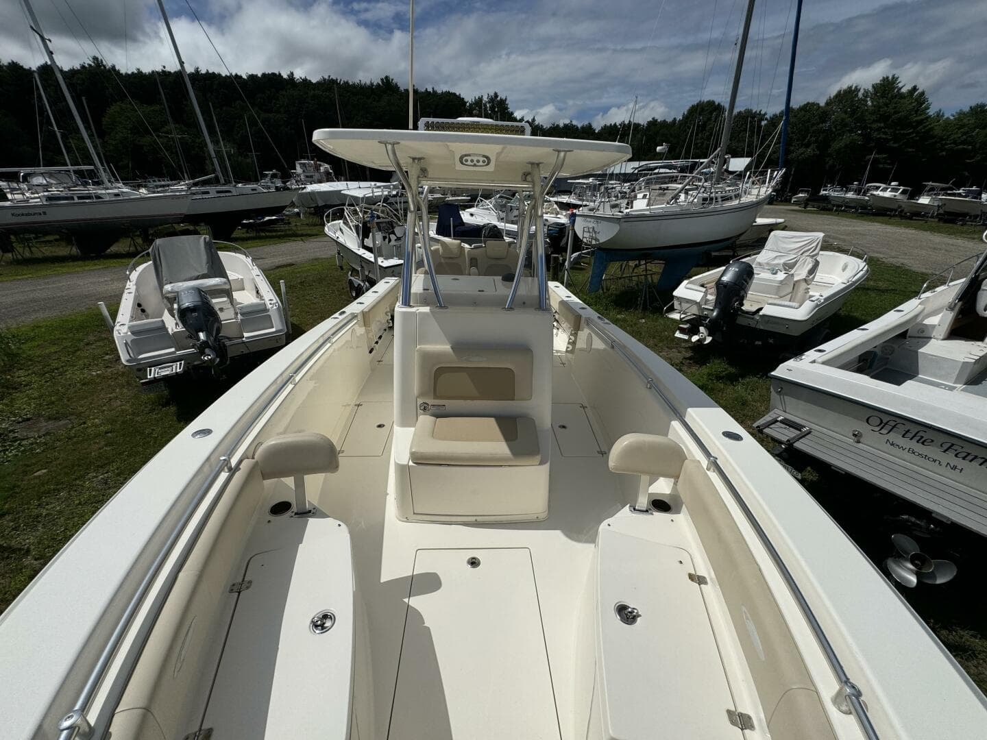 2013 Cobia 296 CC