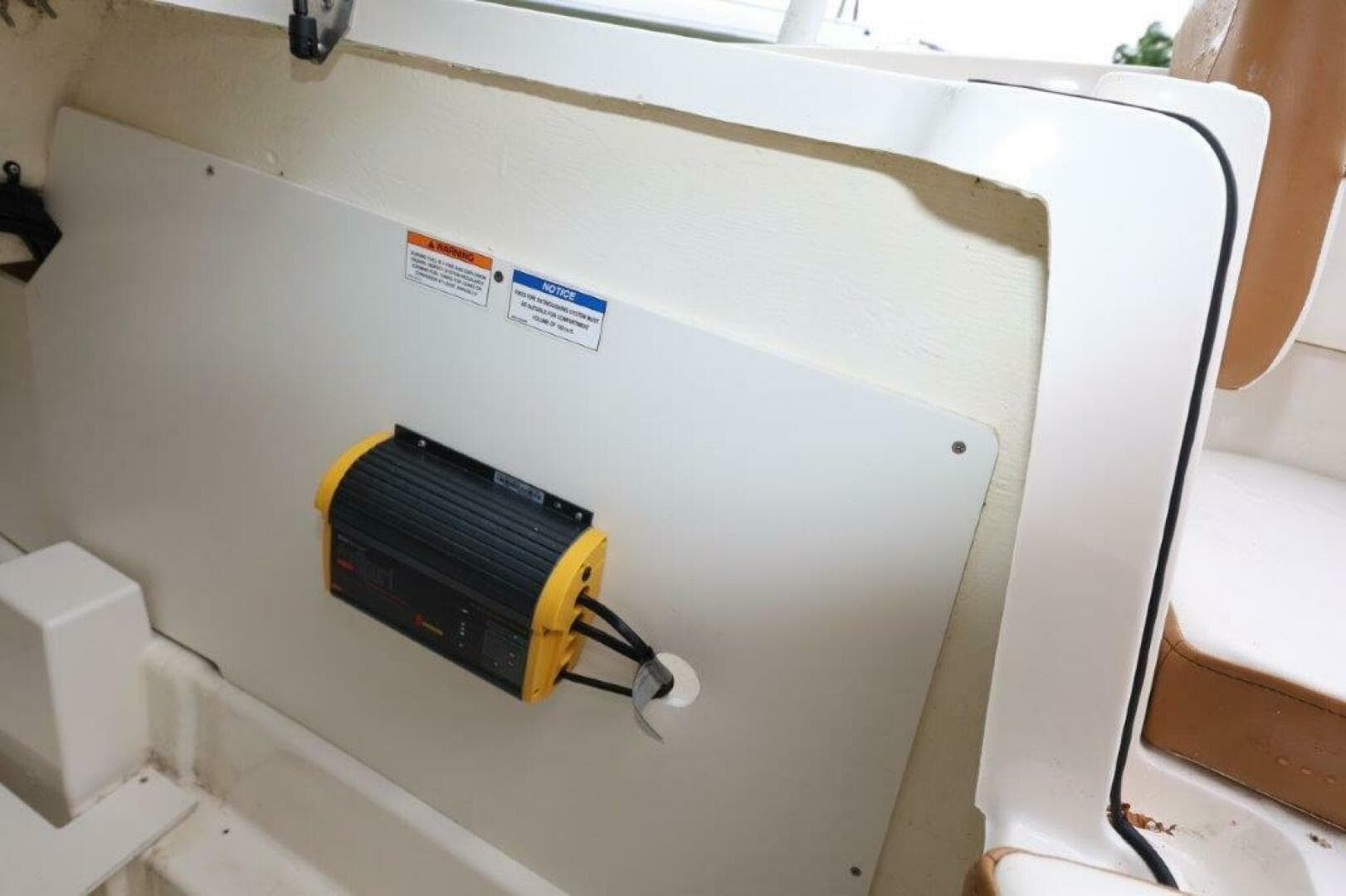 2019 Bayliner VR5 Bowrider OB