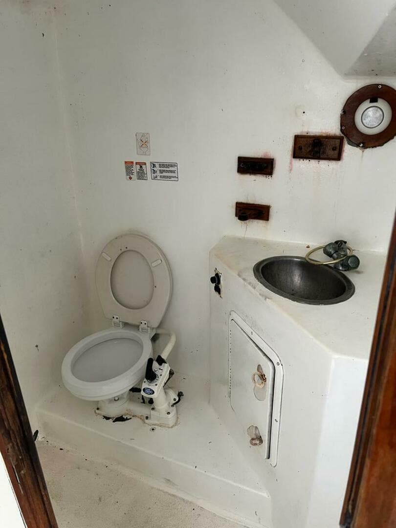 2000 Striker Espress